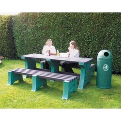 Supporting image for Green Outdoor Table Sets